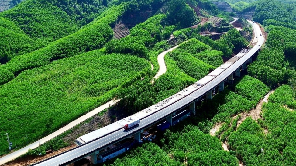 Quản lý chi phí thông minh thời "bão giá" giá xăng dầu